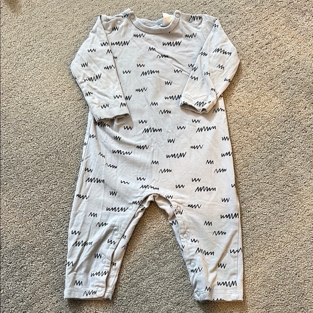 Light Blue Patterned Baby Onesie 6-12 months